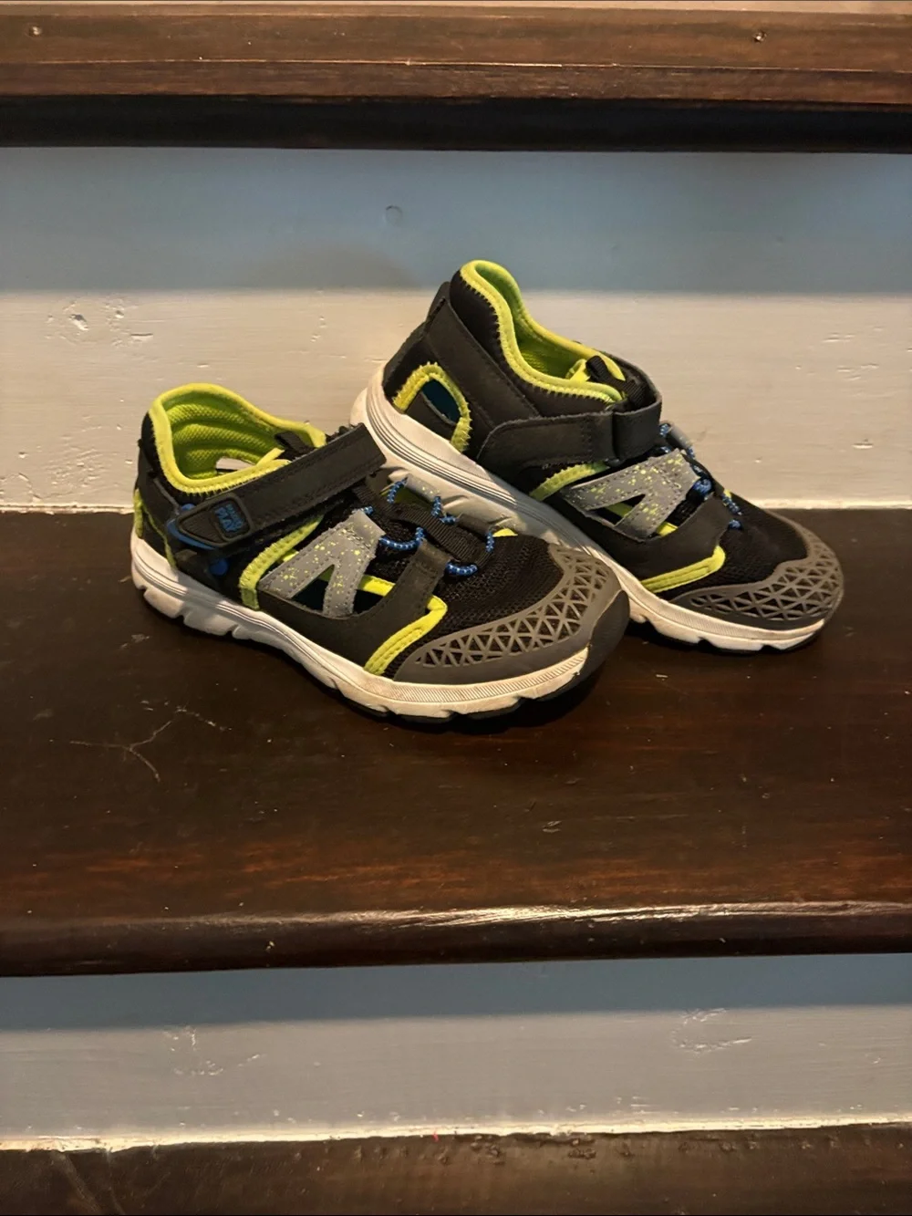 Stride Rite Black and Lime Green Kids Sandals with Blue Accents